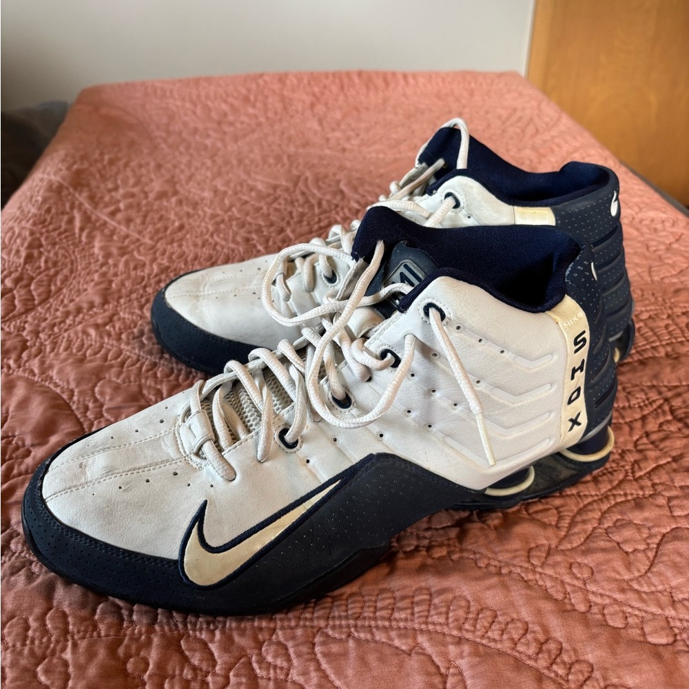 Vintage Nike Shox